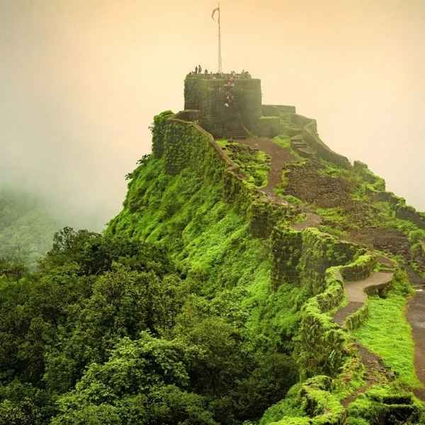 Affordable Bus Trips from Mumbai
