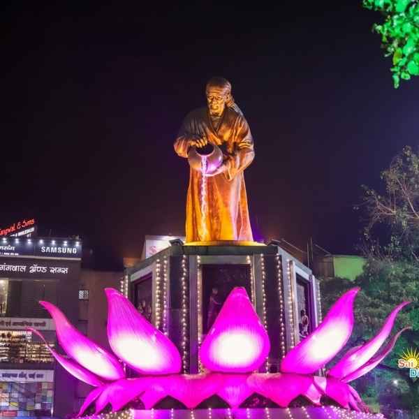 Affordable Bus Trips from Mumbai